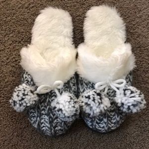 As seen on Jessie James Decker slippers